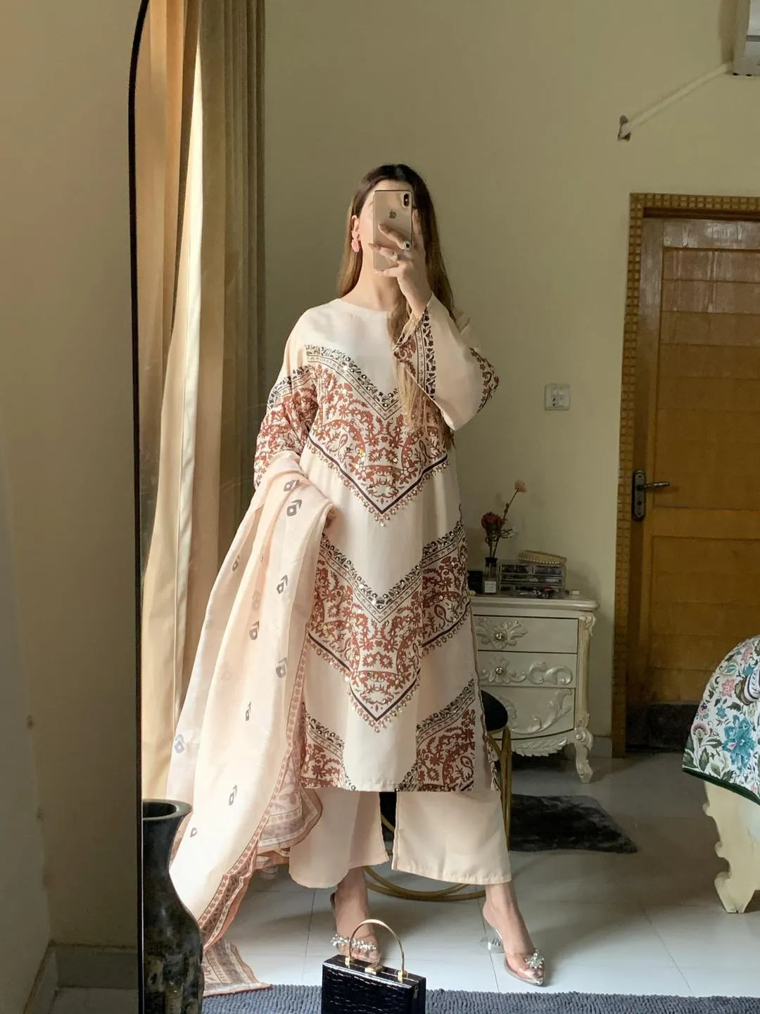 3 Pcs Women's Stitched Arabic Lawn Printed Suit (Karishma)