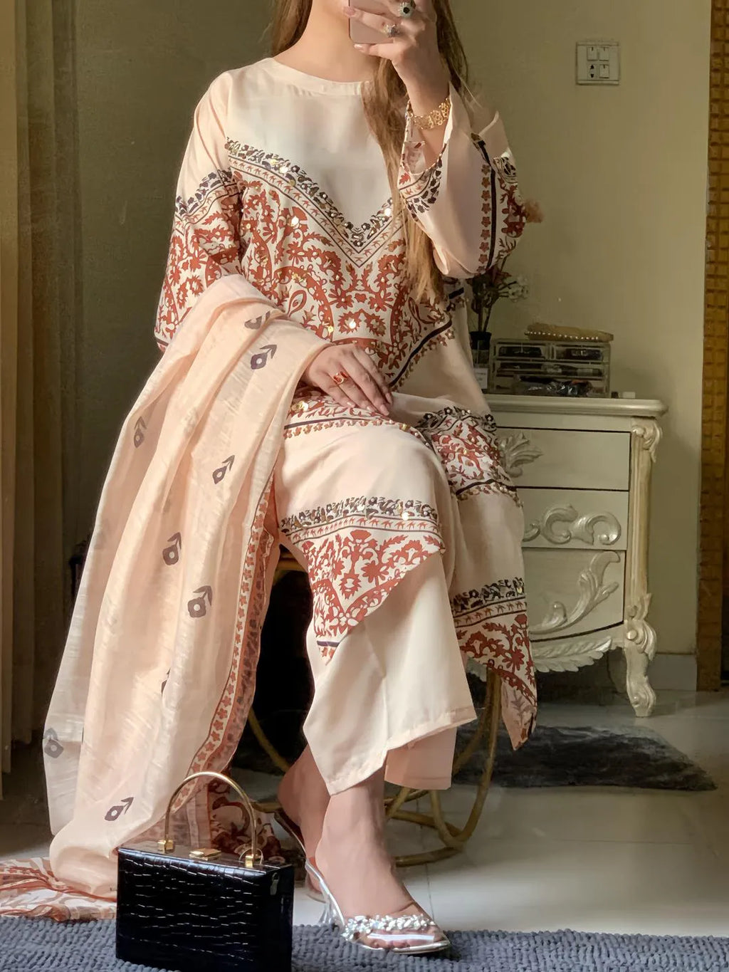 3 Pcs Women's Stitched Arabic Lawn Printed Suit (Karishma)