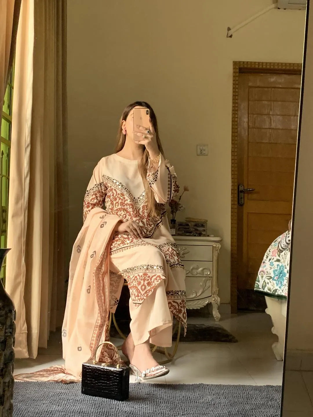 3 Pcs Women's Stitched Arabic Lawn Printed Suit (Karishma)